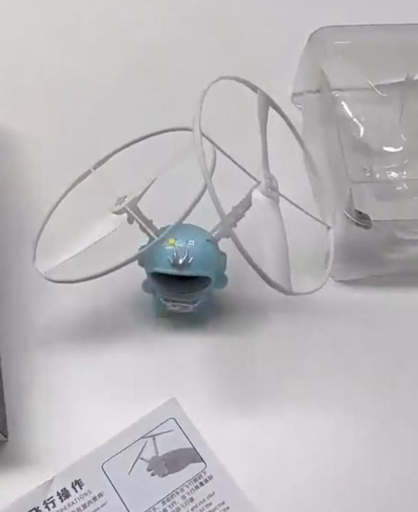 Flying Spaceman Toy For Kids - Vistora